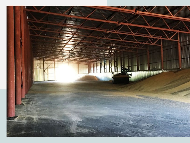 Строительство зернохранилищ в Ярцеве