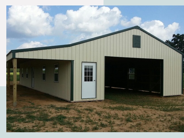 Строительство конюшен в Ярцеве